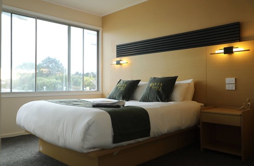 Invercargill Hotel | Rayya Suites Invercargill
