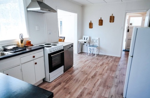 Rotorua House | Redwood Lodge Retreat by Aotearoa Airbnb Management