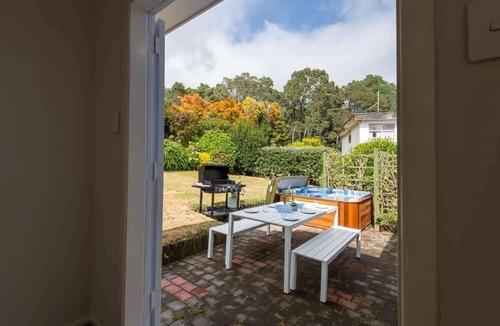 Lynmore House | Redwoods Haven - Spa Pool, Sleeps 9