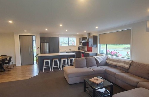 Te Anau House | Relax on Acheron Way *wifi*skysport*