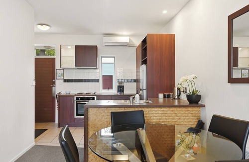Mourea Villa | Relaxed Resort Style Living