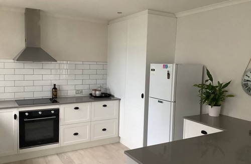 Te Wahapu House | Relaxing Beach Side House