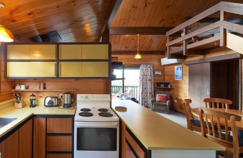 Tekapo House | Retro Inn 1 - Lake Tekapo