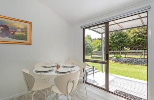 Tairua House | Rewa Rewa Retreat - Tairua Holiday Home