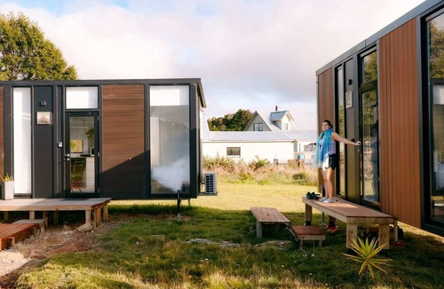 Hokitika House | Rimu View 5 by Tiny Away