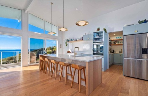 Rings Beach House | Rings Beach Retreat - Award Winning Home