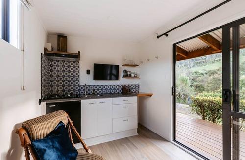 Whakamarama House | River Haven Experience ultimate luxury in our cabin.