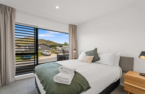 Albert Town Apartment | Rivers Abode