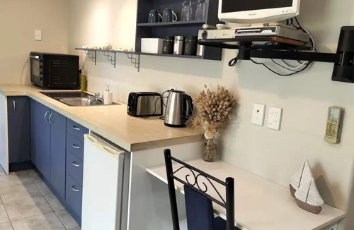 Opua House | Sailors Studio~close to Opua Marina & Cycle Trail