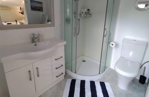 Opua House | Sailors Studio~close to Opua Marina & Cycle Trail