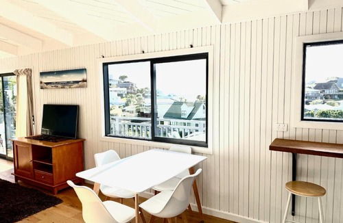 Russell Apartment | Sandy Beach Apartment