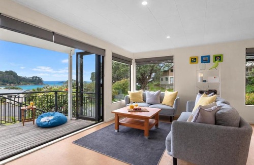 Onemana House | Sandy Feet Beach House - right across from Onemana Beach