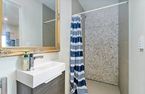 Whitianga Apartment | Sandy Soul Beach Studio