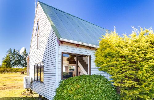 National Park Village House | Scottbase - Waimarino Holiday Home