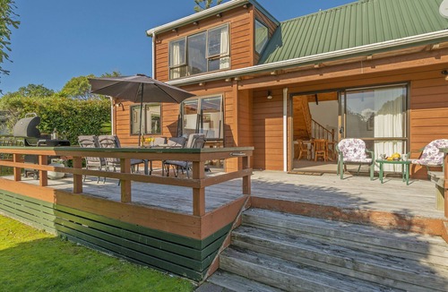 Pauanui House | Sea Breeze Sanctuary - Pauanui Holiday Home
