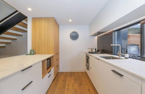 Rotorua House | Serenity on Sophia - Spa Pool, Sleeps 6