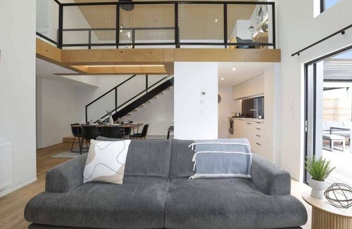 Rotorua House | Serenity on Sophia - Spa Pool, Sleeps 6
