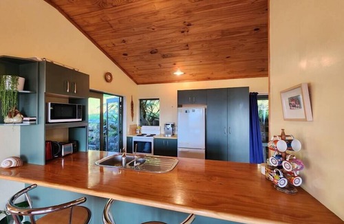 Hahei House | Seven Island View Hahei with magnificient views from the spacious deck
