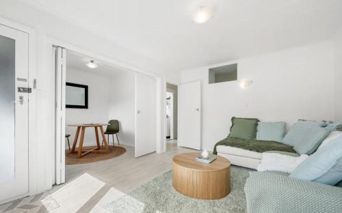 Silverstream Apartment | Silverstream Retreat - Best Short Term Rental in Upper Hutt
