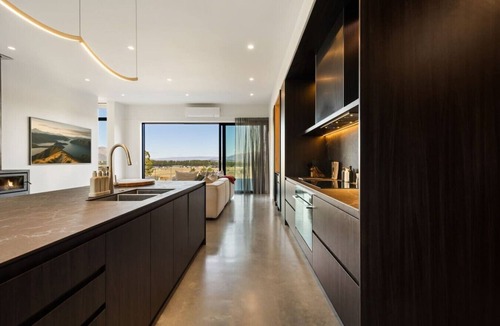Lake Hawea House | Skyline House | Designer Living | Lake Hawea