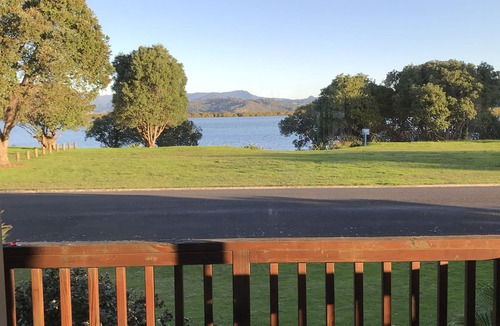 Whitianga House | Sleeps 12, spacious holiday home, great indoor outdoor flow.