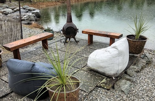 Lowburn House | Spa Pool | Private Pond | Mountain Views | 3 mins to Cromwell,Sleeps 6