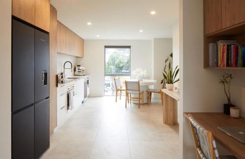 Christchurch City Centre House | Spacious 3 Bedroom Townhouse Steps from the CBD