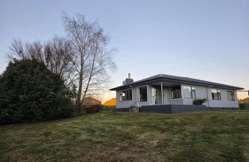 Atiamuri House | Spacious Peaceful Country Haven