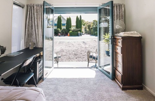 Akaroa House | Spacious Villa in the Heart of Akaroa