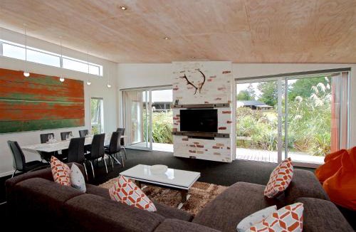 Ohakune House | Stargazer - Ohakune Holiday Home