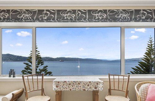 Oriental Bay Apartment | Stay by the Beach - Oriental View Apartment