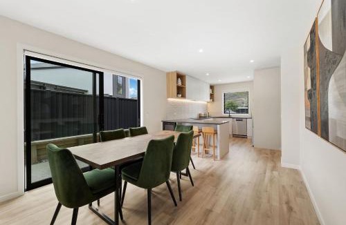 Lowburn House | Stirling Woods Retreat
