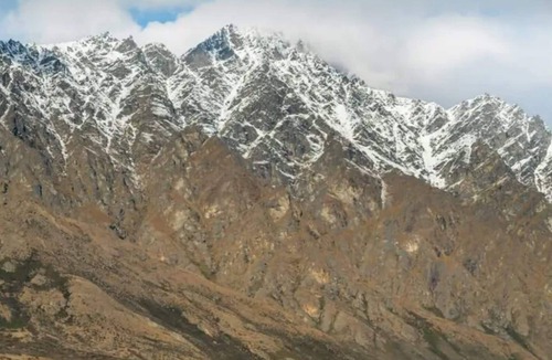 Frankton Apartment | Studio Getaway, Remarkables Views, Frankton
