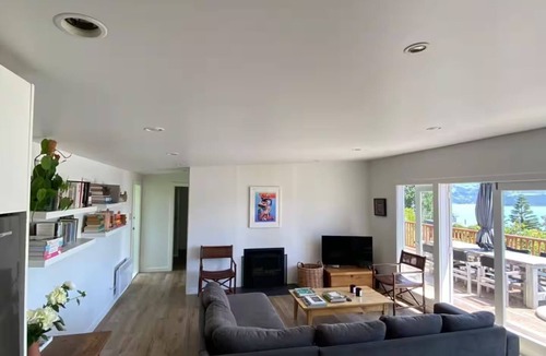 Akaroa House | Stunning Akaroa Harbour Views | Private 2BR Retreat