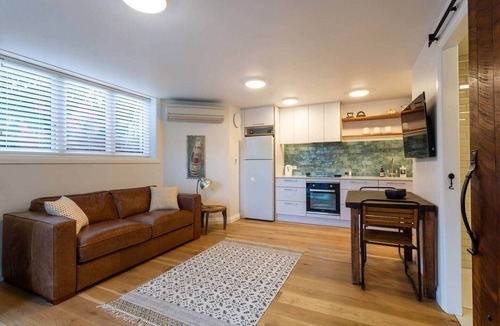 Three Kings House | Stunning Self-contained with Garden
