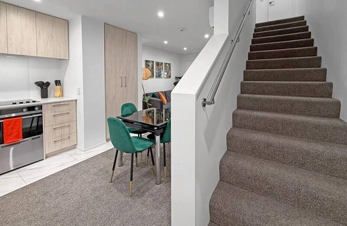 Christchurch City Centre Villa | Stylish Two Bedroom for a Christchurch Getaway