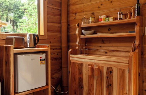 Taupo Bay Cabin | Sub-Tropical Paradise Retreat Willow Creek Cabin, Infra-Red Sauna