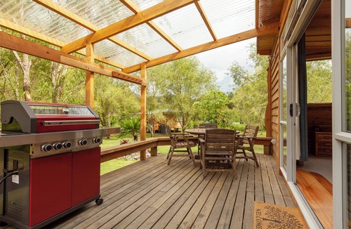 Taupo Bay Cabin | Sub-Tropical Paradise Retreat Willow Creek Cabin, Infra-Red Sauna