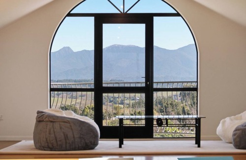 Tasman Apartment | Summer Breeze Staycation