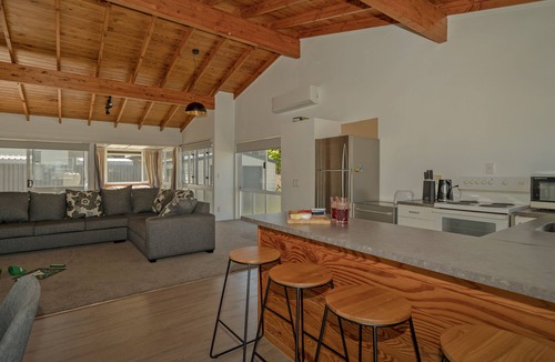 Pauanui House | Summer's Runaway - Pauanui Holiday Home