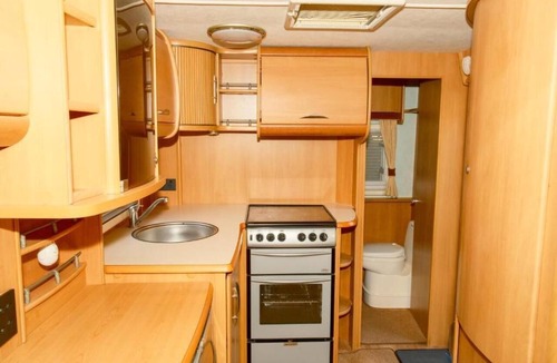 Wanaka Cabin | Sundale Caravan Retreat 2 Berth - Wanaka