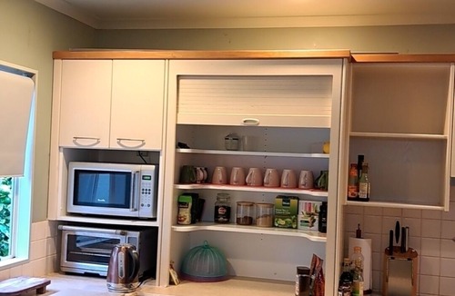 Te Rapa House | Sunny 4 bedrooms house with Free Wi-Fi