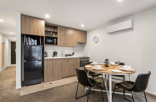 Addington Apartment | Sunny Escape Steps from Hagley Park & Hospital