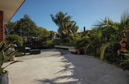 Mount Maunganui House | Sunny, Stylish & Spacious – Perfect for Families!
