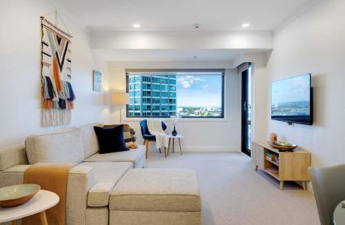 Takapuna Apartment | Super Comfortable Aircon Gym Tennis 7th Flr