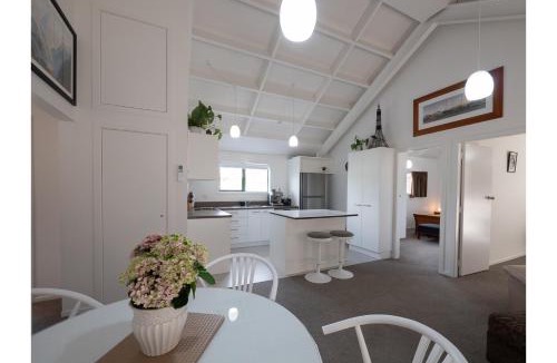 Tawa House | Superior Tawa Retreat