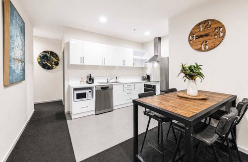 Sydenham Apartment | Sydenham 2BR Retreat | Near Christchurch CBD