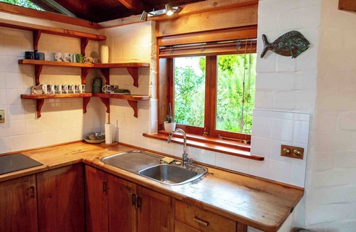 Tairua House | Tairua Earth House Retreat
