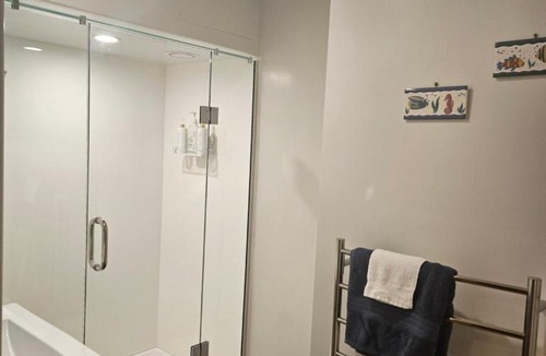 Akaroa House | Takamatua Holiday Home