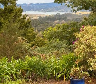 Kaeo House | Taratara retreat